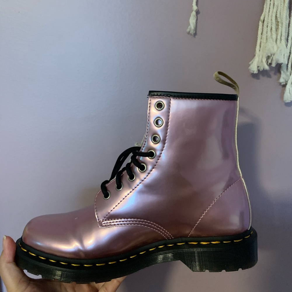 Dr Martens Chrome